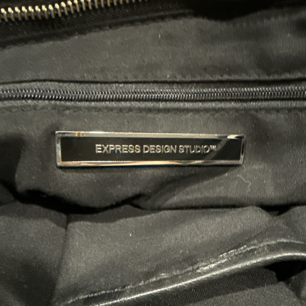 Express Designer Studio Black Pebbled Genuine Leather Handbag Purse - Picture 4 of 4